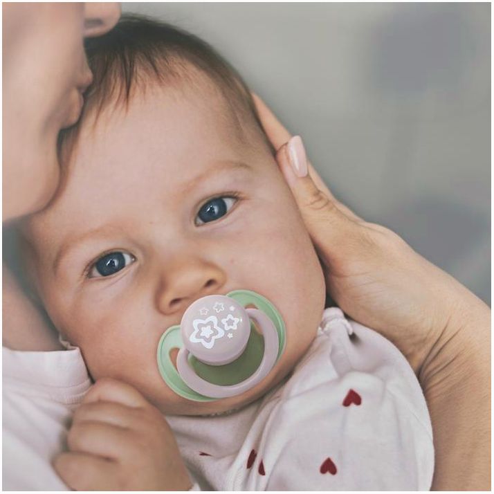 Картинка Соска-пустышка классическая, от 3 мес., латекс, "Звезды" (№9112935) от магазина Мир детей Товары для Новорожденных