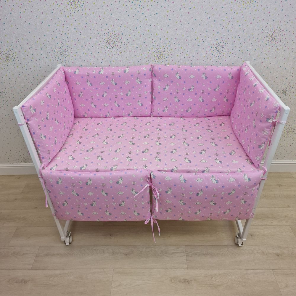 № 973 Бортик из 6 (0кв+6пр) подушек по всему периметру кроватки (бязь + синтепон)