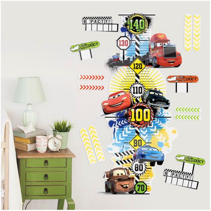 Картинка Ростомер-наклейка "Чемпион" Тачки, 50 х72 см (№1296047) от магазина Мир детей Товары для Новорожденных