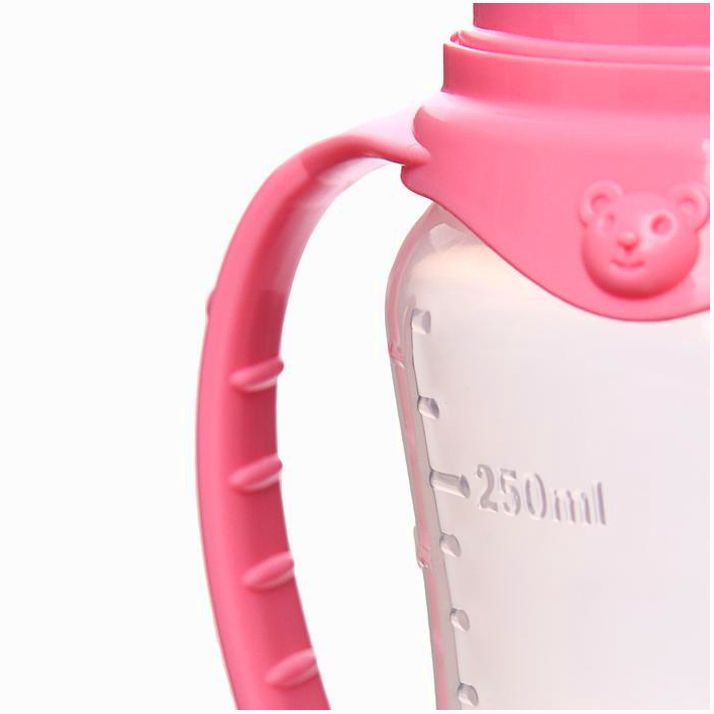 Картинка Бутылочка «Любимая доченька», клас горло, приталенная, с ручками, 250 мл, от 0 мес, цвет розовый (№2969811) от магазина Мир детей Товары для Новорожденных