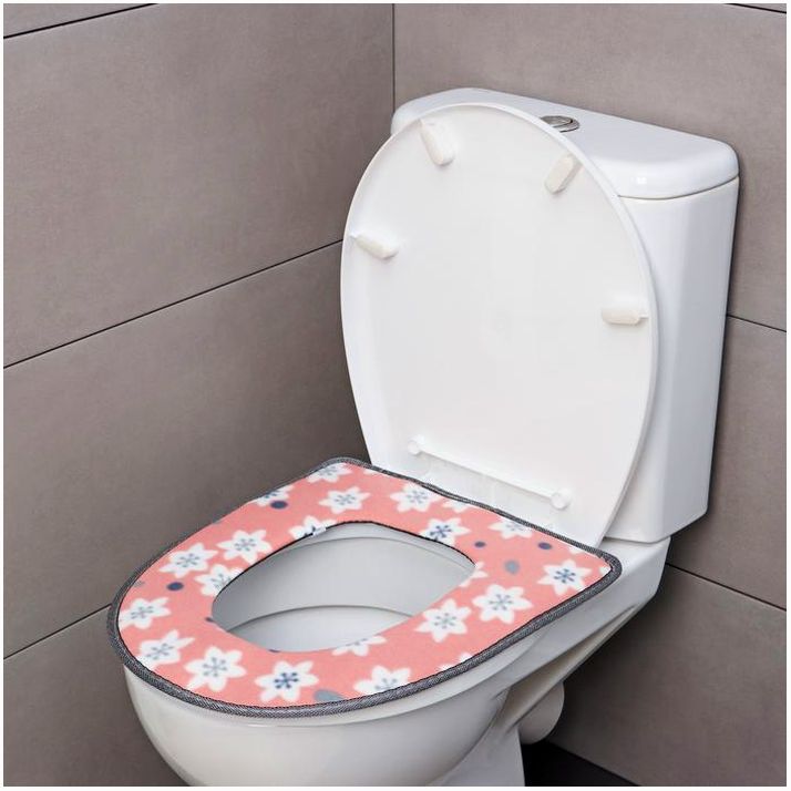 № 3622186 Чехол на сиденье для унитаза на липучках «Цветы», 35?45 см, цвет МИКС