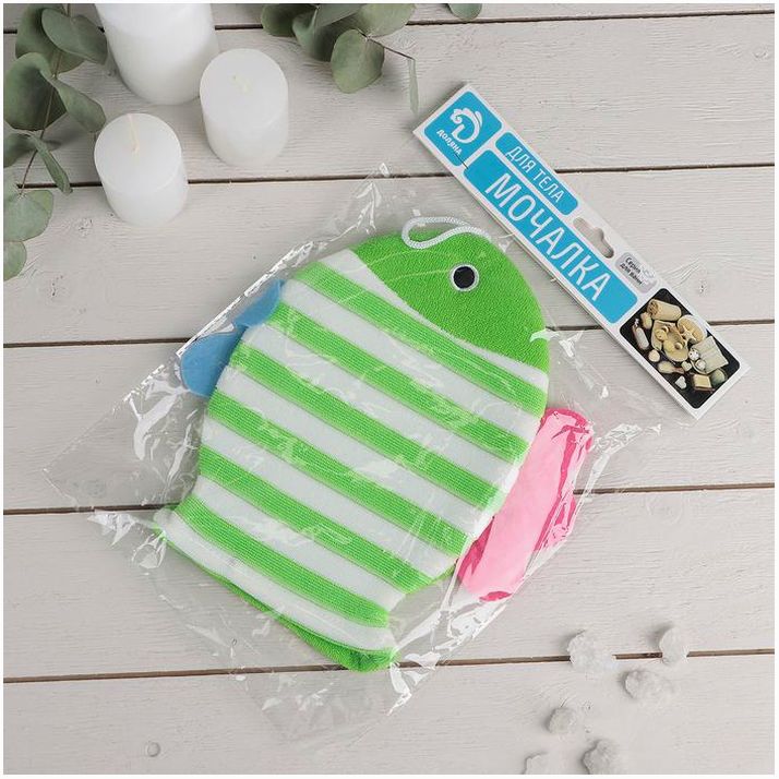 Картинка Мочалка-варежка детская для купания Доляна «Рыбка», 19?21 см, полосатая, цвет МИКС (№143045) от магазина Мир детей Товары для Новорожденных