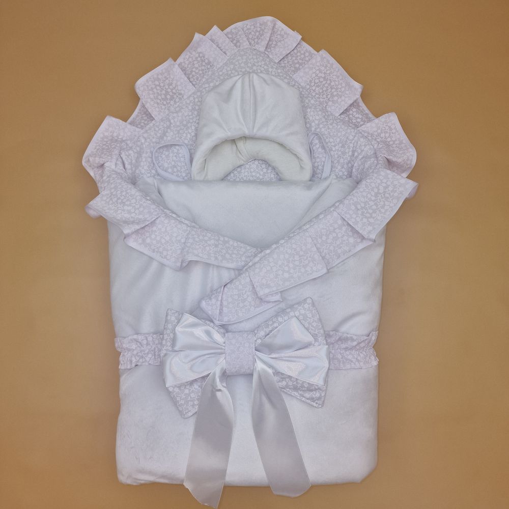 Комплект на выписку 3 пр: одеяло+шапочка+бант (двухсторонний) артикул анонс 1877в-1-2_у