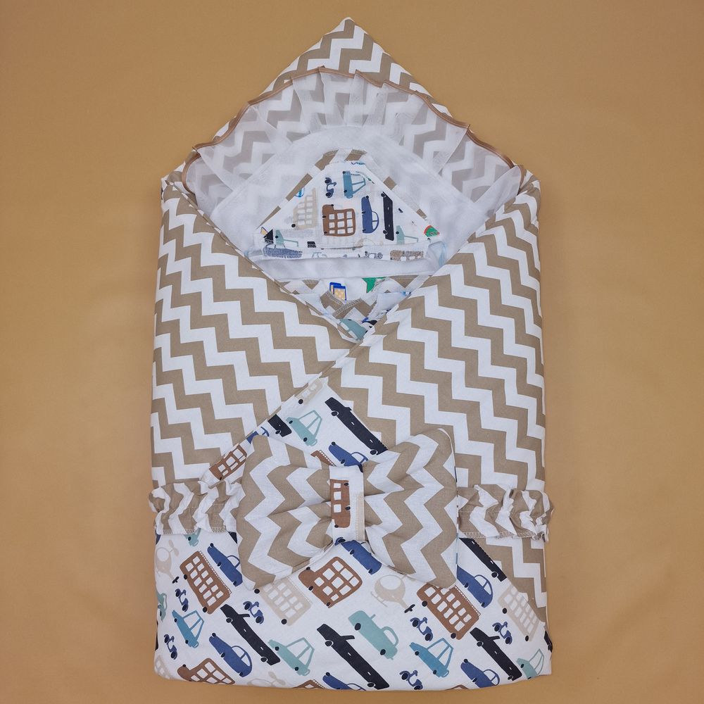 Комплект на выписку 12 пр: одеяло+пододеяльник+уголок+2 пеленки+3 распашонки+3 чепчика+бант артикул анонс 1879б-2-1_о_04