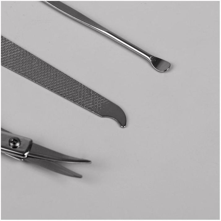 Картинка Набор маникюрный, 5 предметов, цвет серебристый (№810235) от магазина Мир детей Товары для Новорожденных