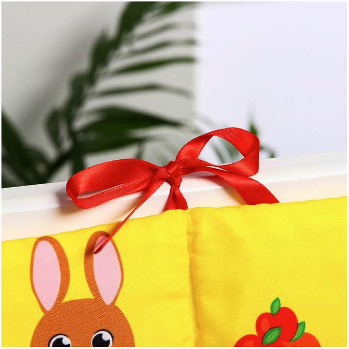 Картинка Мягкая книжка-бортик на кроватку «Паровозик», 14 х 14 см, с шуршалкой (№2941996) от магазина Мир детей Товары для Новорожденных