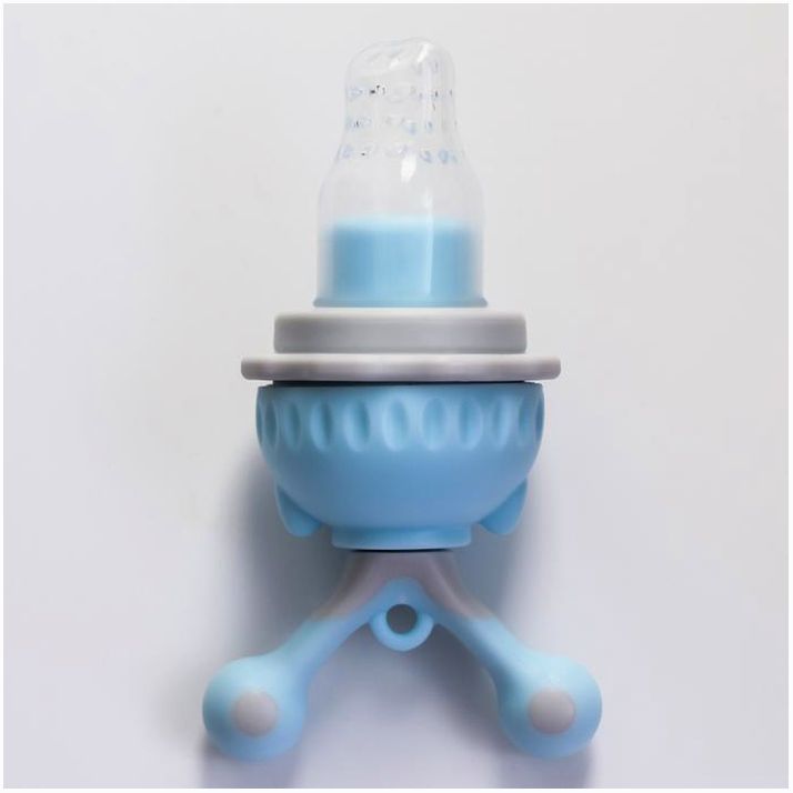 Картинка Изделие для прикорма с силиконовой сеточкой, вращающийся поршень, цвет голубой (№2825421) от магазина Мир детей Товары для Новорожденных