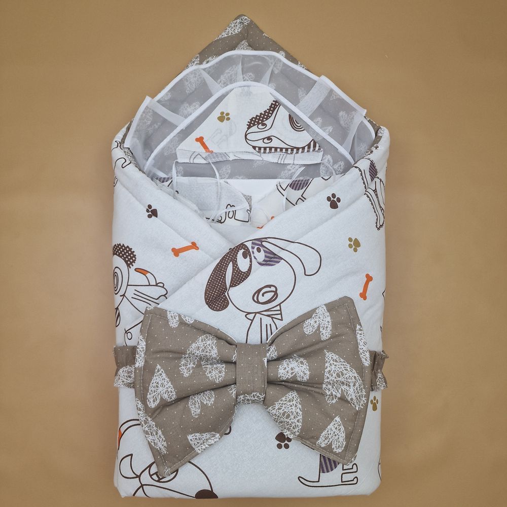 Комплект на выписку 5 пр: одеяло+уголок+пеленка+распашонка+чепчик+бант-подушка артикул анонс 1890б-1-1_к_06