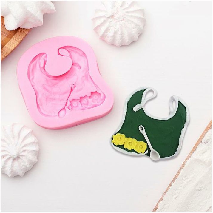 Силиконовый молд «Baby. Нагрудник детский», 6,5?7 см артикул анонс 3800792