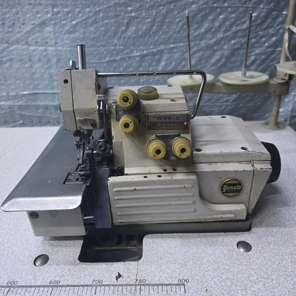 Картинка Оверлок 4 нити (Швейное оборудование) (№Оверлок2) от магазина Мир детей Товары для Новорожденных