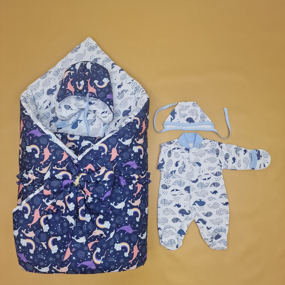 Комплект на выписку 5 пр: одеяло+комбинезон+шапочка+чепчик+бант артикул анонс 1892д-2-2_к_34