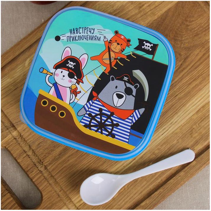 № 3733339 Ланч-бокс с ложкой «Навстречу приключениям», 400 мл