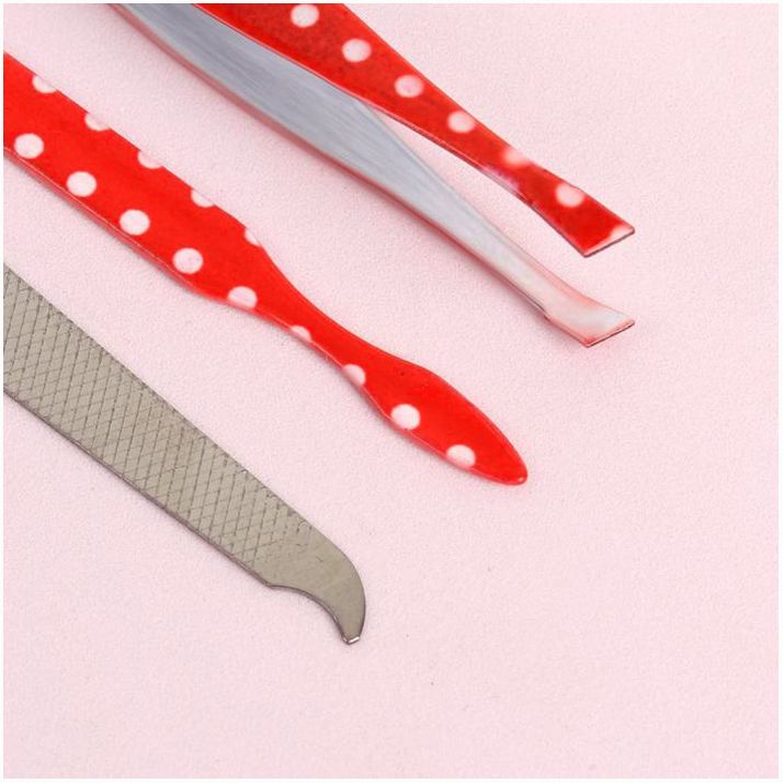 Картинка Набор маникюрный, 6 предметов, цвет белый/красный (№1670834) от магазина Мир детей Товары для Новорожденных