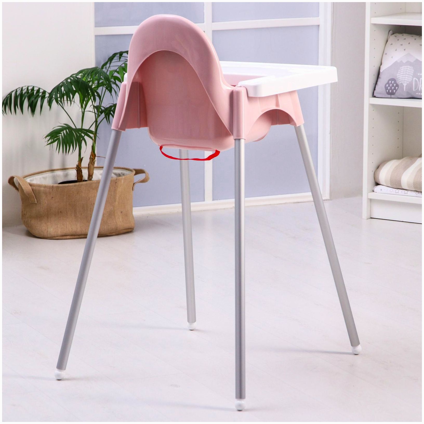 Картинка Стульчик для кормления пластиковый, цвет розовый (№2387941) от магазина Мир детей Товары для Новорожденных