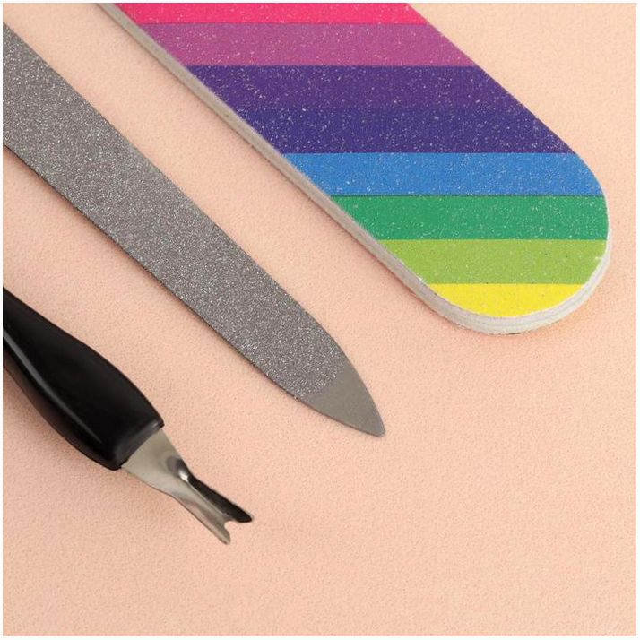 № 4103280 Набор маникюрный, 3 предмета, цвет чёрный/радужный