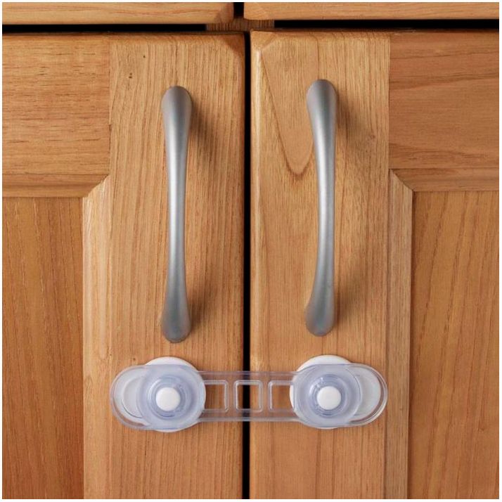 Картинка Гибкий блокиратор двери, набор 2 шт. (№3483991) от магазина Мир детей Товары для Новорожденных