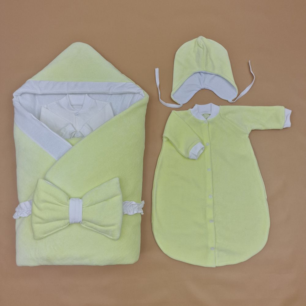 Комплект на выписку 7 пр: одеяло+уголок+конверт+кофточка+шапочка+ползунки+бант артикул анонс 1884в-1-2_о_29