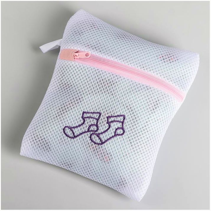 Мешок для стирки носков Доляна, 17?20 см, трехслойный, крупная сетка, цвет МИКС артикул анонс 2516021