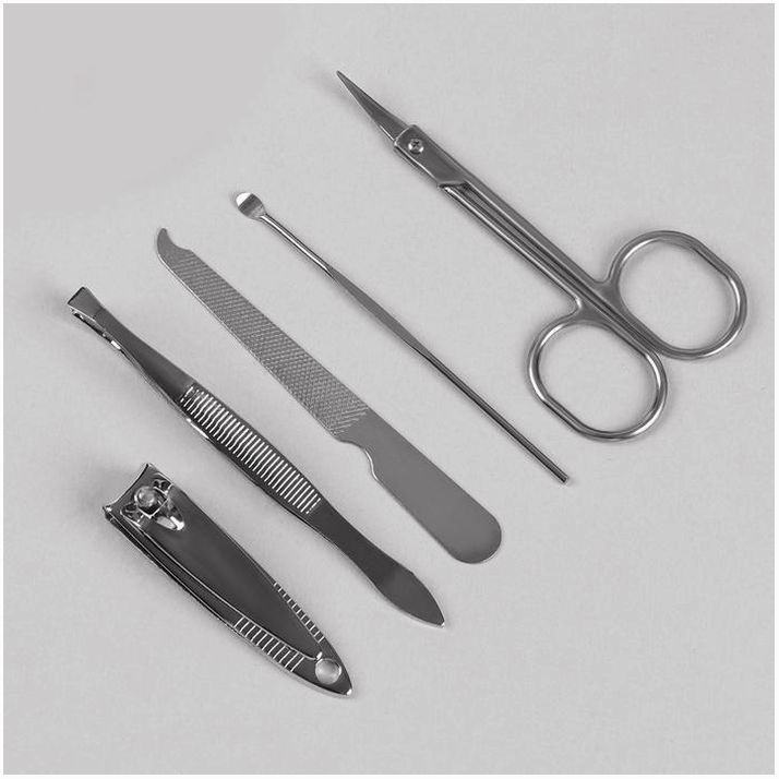 № 810235 Набор маникюрный, 5 предметов, цвет серебристый