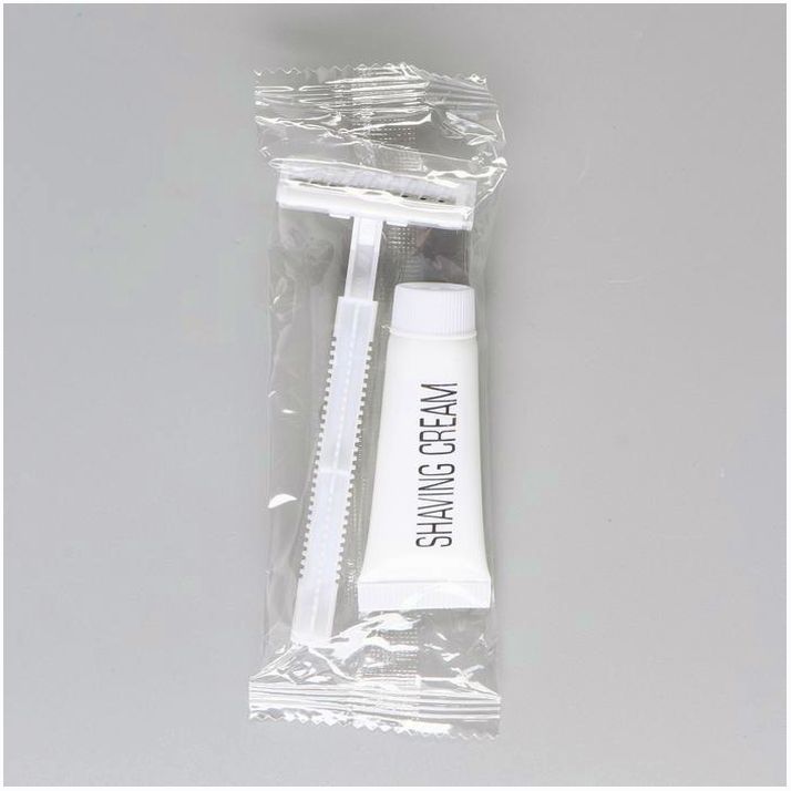 № 4213376 Бритва Стандарт с двумя нержавеющими лезвиями и крем для бритья 10 гр.