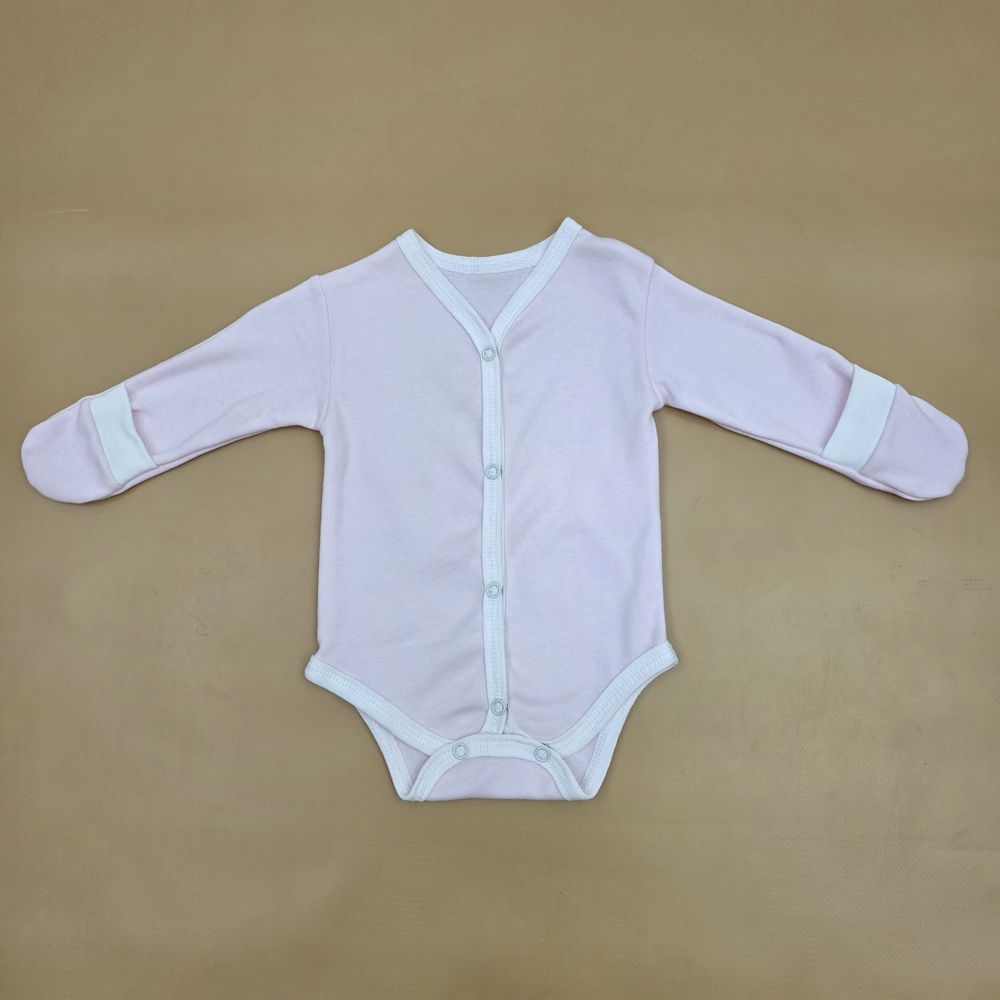 Боди №7 (интерлок, кнопки снизу и спереди, зашитая ручка с разрезом) артикул анонс 0102-62МД