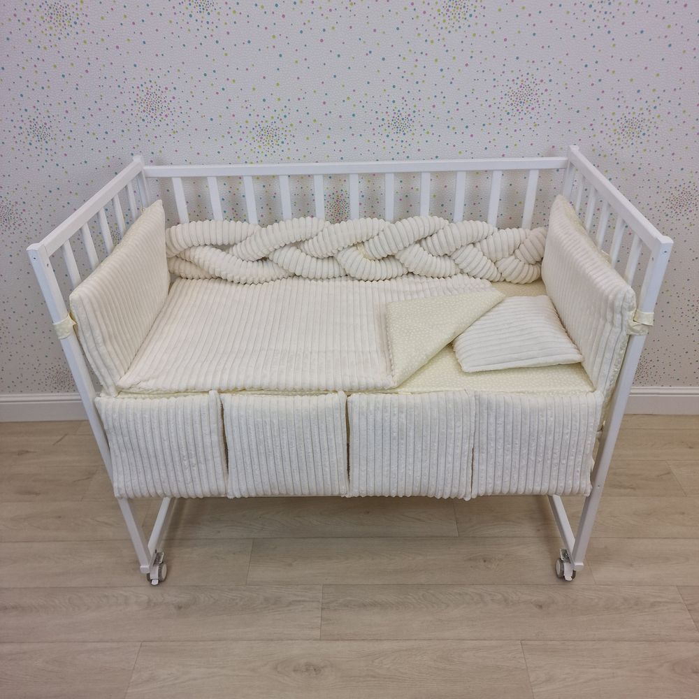 КПБ 13 пр (борт + пододеяльник + одеяло + подушка + простынь + (плюш/бязь) коса артикул анонс 1165-0-1бб_04