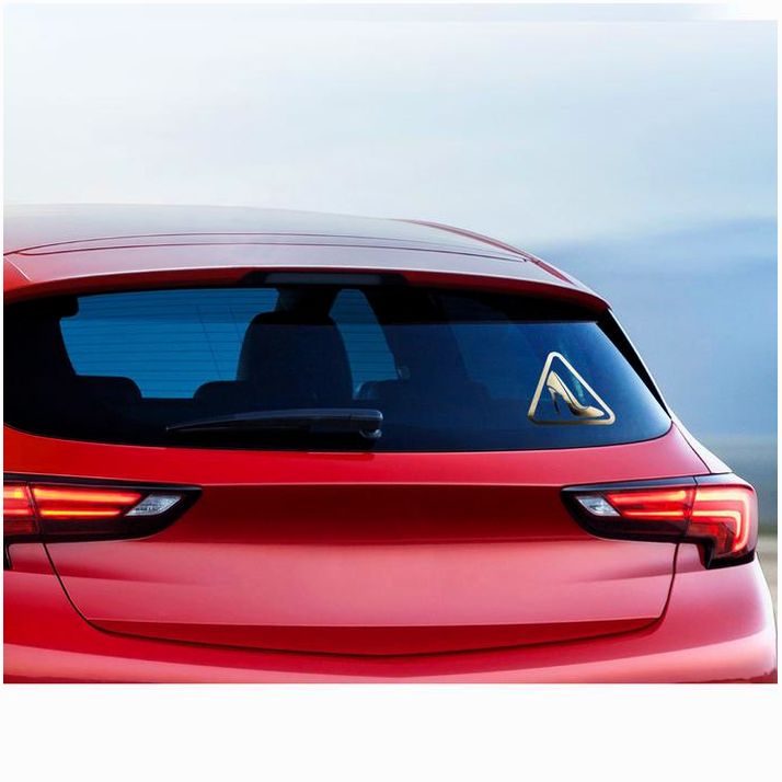 Картинка Золотая наклейка на авто «Леди» (№4609269) от магазина Мир детей Товары для Новорожденных