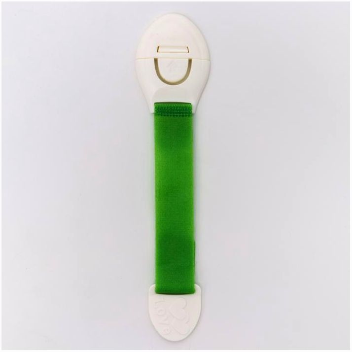 Картинка Универсальный блокиратор на липучке, цвет МИКС (№4767997) от магазина Мир детей Товары для Новорожденных