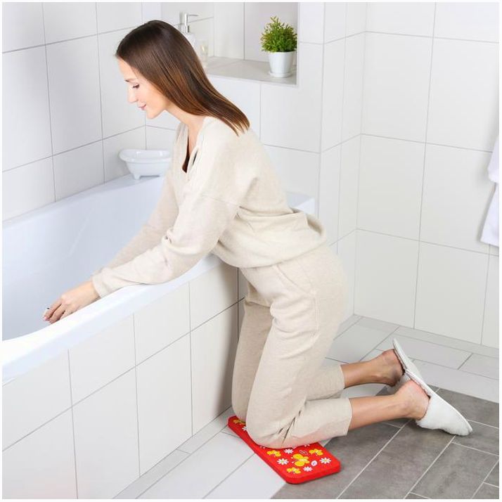 Коврик для коленей «Бабочки» в ванну, размер 39?17,5 см артикул анонс 3666591