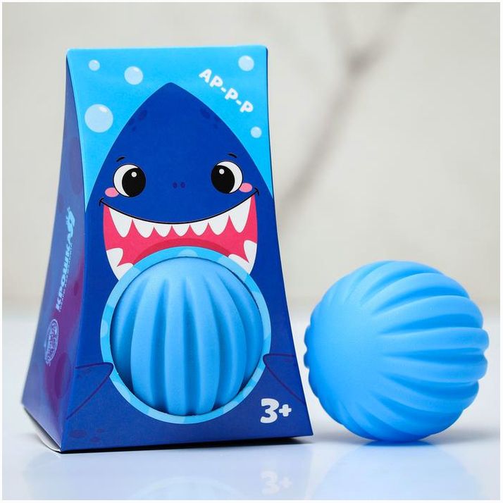 Развивающий тактильный мячик «Акула», с пищалкой, 1 шт, Крошка Я артикул анонс 4916708