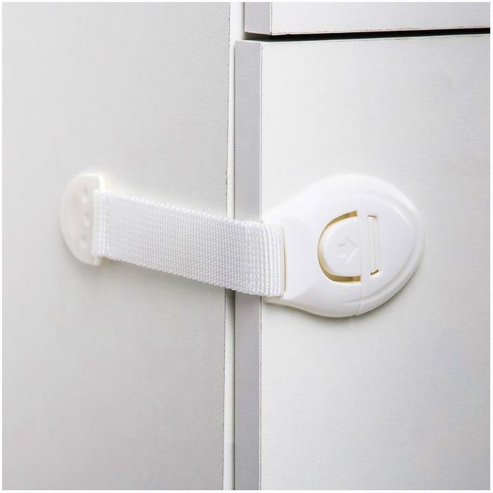 Картинка Блокиратор классический для выдвижных шкафчиков: набор 2 шт. (№3780071) от магазина Мир детей Товары для Новорожденных