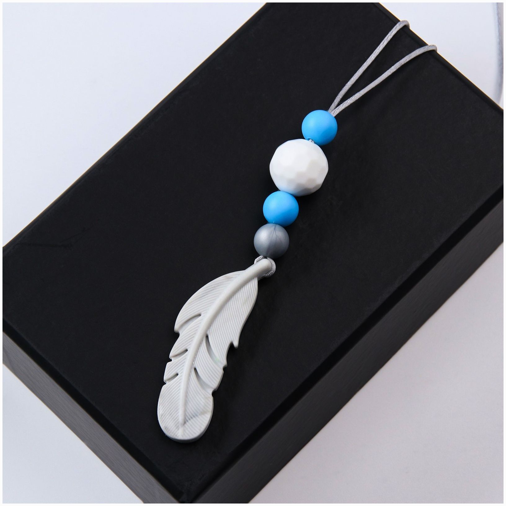 Картинка Слингобусы с прорезывателем «Пёрышко» (№7614574) от магазина Мир детей Товары для Новорожденных